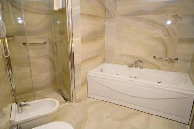 رامادا بورسا نیلوفر