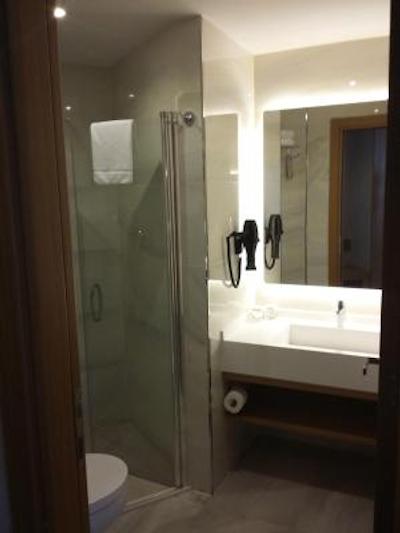 رامادا بورسا نیلوفر