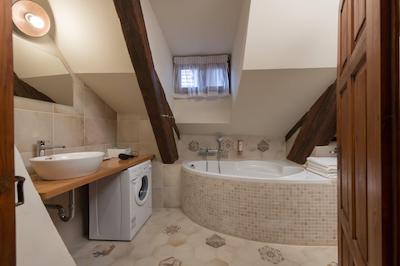 رسیدنس دری گولدن کرونز