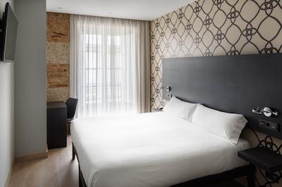 اتالیا ب اند ب