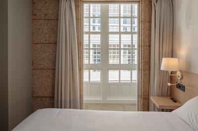 اتالیا ب اند ب