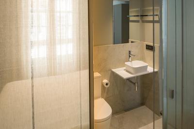 اتالیا ب اند ب