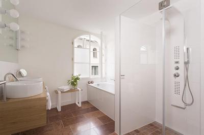 هتل گولدگاس