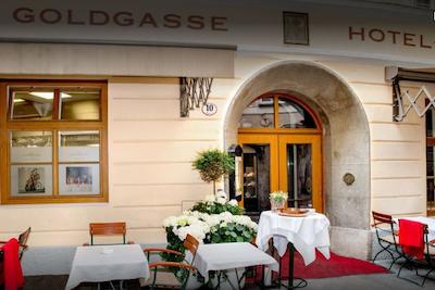 هتل گولدگاس