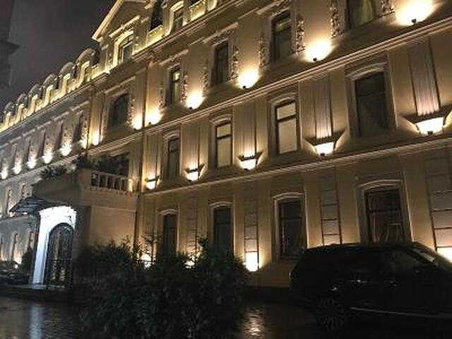 سادونیچسکایا هتل