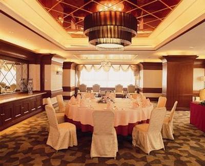 جین جیانگ پارک هتل