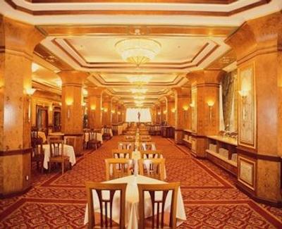 جین جیانگ پارک هتل