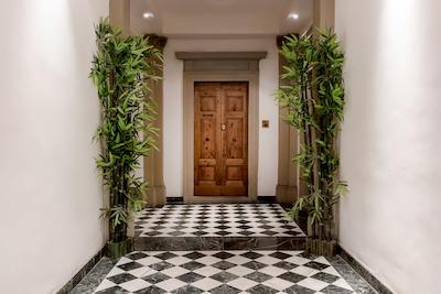 رسیدنزا کنت دی کاوور