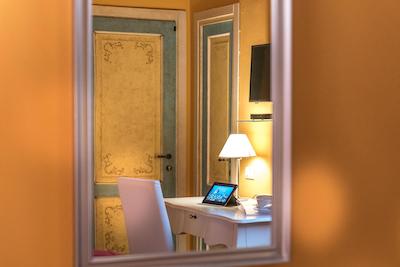 رسیدنزا کنت دی کاوور