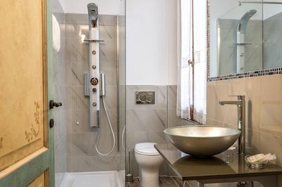 رسیدنزا کنت دی کاوور