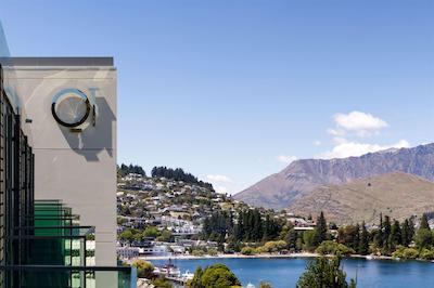 قت کویینستون