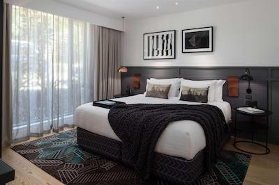 قت کویینستون