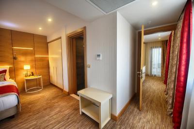 کوهلا بوتیک سویت هتل