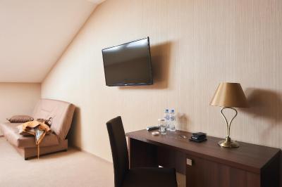 دیپلمات هتل