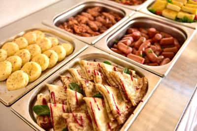 دیپلمات هتل