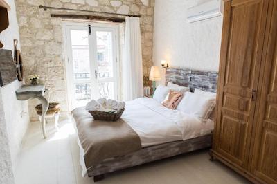 ککپالم بوتیک هتل آلاچاتی