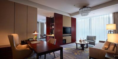 شانگری-لا هتل ییوو