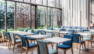 هالیدی این اکسپرز بانکوک سوی سونیویجای