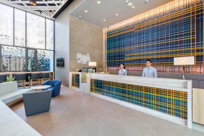 هالیدی این اکسپرز بانکوک سوی سونیویجای