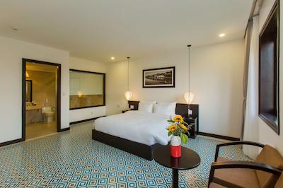 هوی ان واترو ریزرت