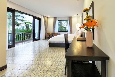 هوی ان واترو ریزرت