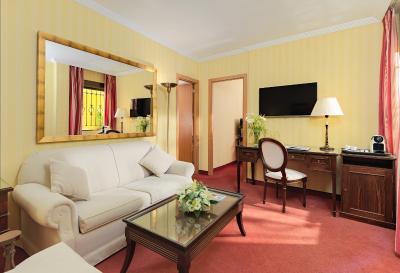 ه10 کرجیدر بوتیک هتل