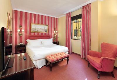 ه10 کرجیدر بوتیک هتل