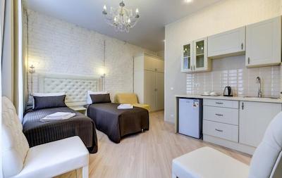 مینی هتل اتند