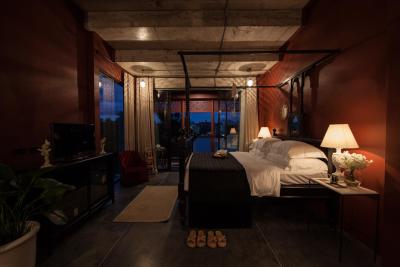 امدانگ بانکوک ریورساید هتل