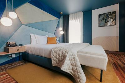 ترل اوانتگارد