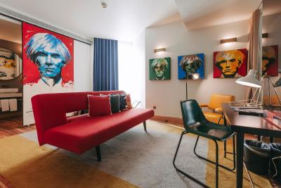 ترل اوانتگارد