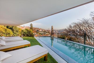 ترل اوانتگارد