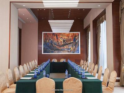 هالیدی این پودونگ نانپو