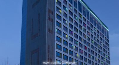 هالیدی این پودونگ نانپو