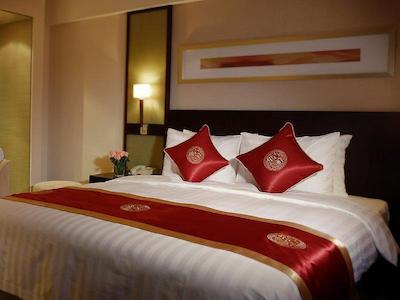 هالیدی این پودونگ نانپو