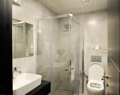 زیتیندالی گوست هوس