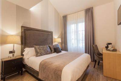 هتل پالاست د آلامز