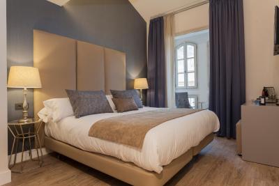 هتل پالاست د آلامز