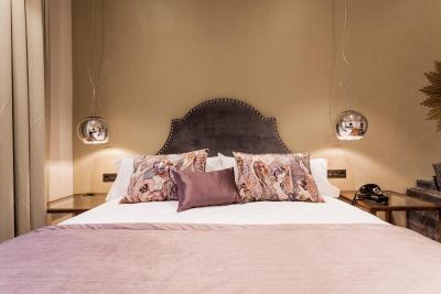 هتل پالاست د آلامز