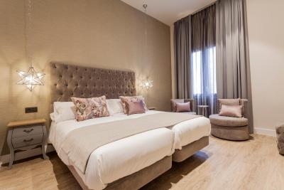 هتل پالاست د آلامز