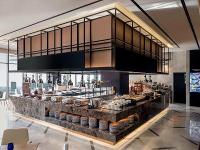 نوتل سویتز امباسادر اسئوول ینگسان