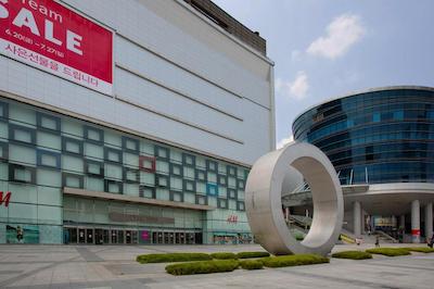 نوتل سویتز امباسادر اسئوول ینگسان