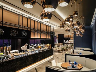 نوتل سویتز امباسادر اسئوول ینگسان