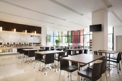 اماریز هتل مامپانگ-جاکارتا