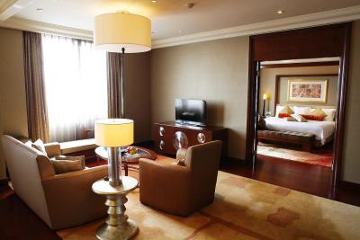 کراون پلازا فودان شانگهای