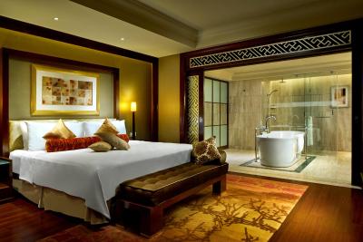 کراون پلازا فودان شانگهای