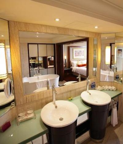 کراون پلازا فودان شانگهای