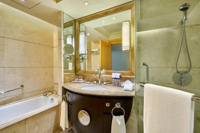 کراون پلازا فودان شانگهای