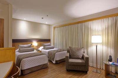 ترانسامریکا اکسکوتیو فاریا لیما