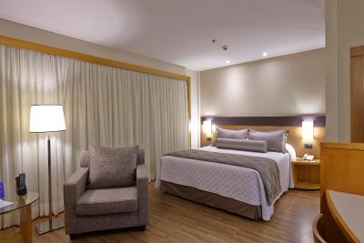 ترانسامریکا اکسکوتیو فاریا لیما